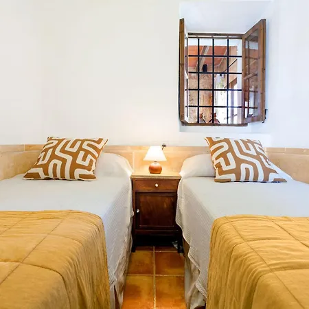 Casa Antigua